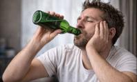 Гастроэнтеролог развеял четыре мифа о борьбе с похмельем — они вредят здоровью