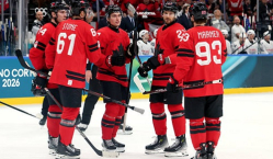 Со счетом 10:2 закончился матч на мужском хоккейном турнире Олимпиады-2026