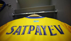 «Зачем тогда он нужен, если за сборную не хочет играть». Дастан Сатпаев нарвался на критику