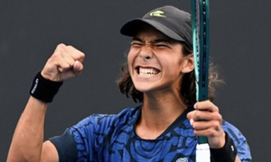 18-летний казахстанский теннисист взлетел в мировом рейтинге после сенсации