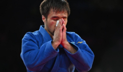 Елдос Сметов не поедет на чемпионат мира-2026
