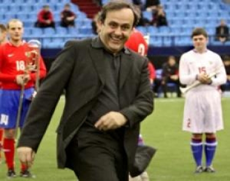 Мишель Платини всегда готов оказать помощь Казахстану