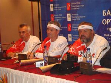 Олимпийский огонь идет дальше