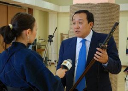 Кто к нам с мечом пришел