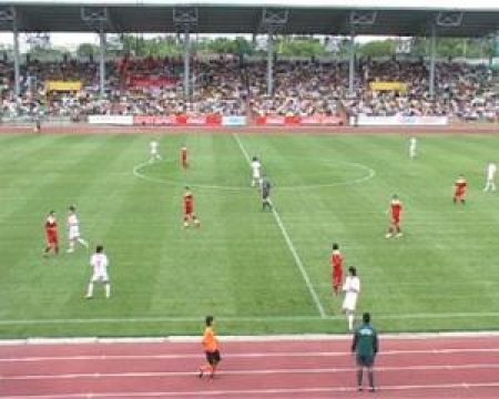 Игра между карагандинским &laquo;Шахтером&raquo; и&nbsp;венгерским &laquo;Дебреценом&raquo; состоялась на&nbsp;местном стадионе