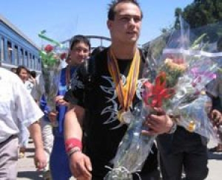 Ильин пока что завоевал единственное золото для Казахстана на Олимпиаде