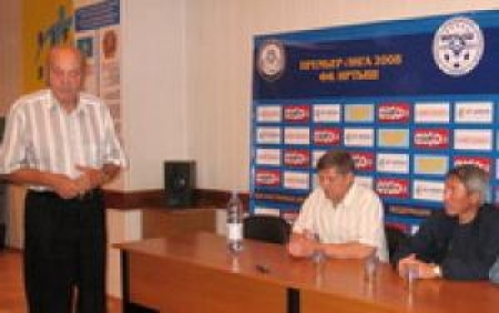 В Павлодаре прошла встреча тренерского штаба и ветеранов футбольного клуба
