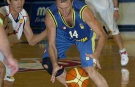 В отличие от молодых баскетболистов, старшее поколении больших успехов не добивается