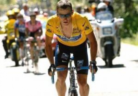 Лэнс Армстронг мечтает выступать за казахстанскую команду