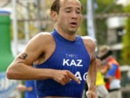 Гааг прекращает выступления