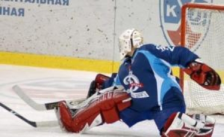 Вратарь гостей работал в поте лица