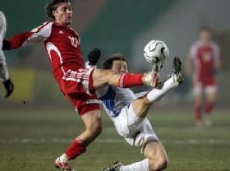 Борьба на поле и огромныые штрафы вне