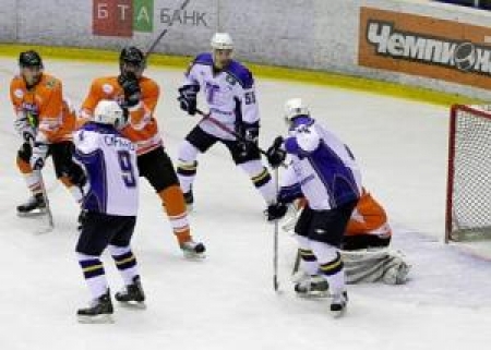 Пока усть-каменогорцы выступают в Высшей лиге