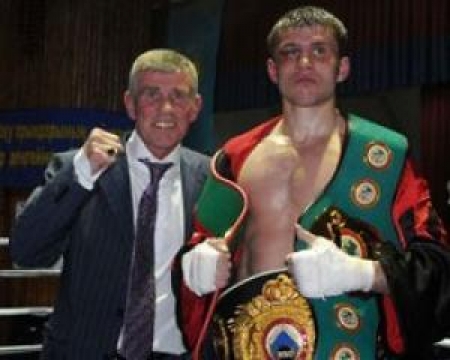 Виктор с сыном Виталием на ринге