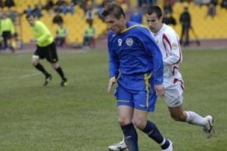 Олег Веретенников планирует получить деньги с помощью суда