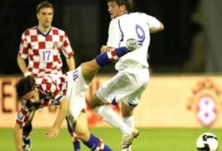 Нико Ковач против Сергея Остапенко