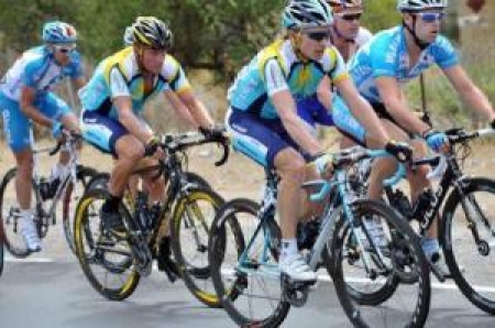 Макс контролирует ситуацию