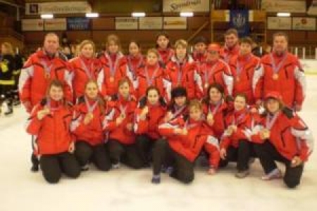 Казахстанские хоккеистки надеяться на успех