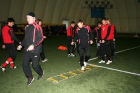 Владимир Чебурин и его новые подопечные на сборах в Сатпаеве