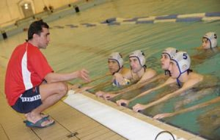 Дроздов готовит ватерполистов