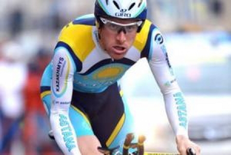 Леви демонстрирует свою подготовку в прологе