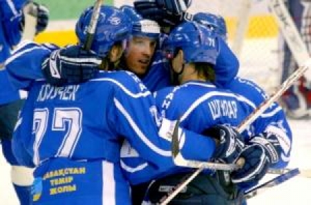 Астанчане оставляют себе шансы на плей-офф