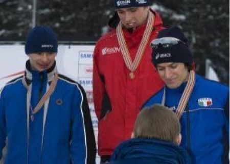 Роман Креч крайний слева