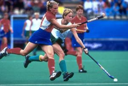 В отличие от Европейских стран, хоккей на траве в Казахтане только начал развиваться