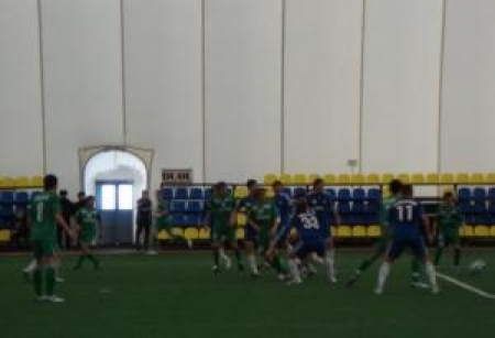 Игра в Сатпаеве проходила в крытом манеже