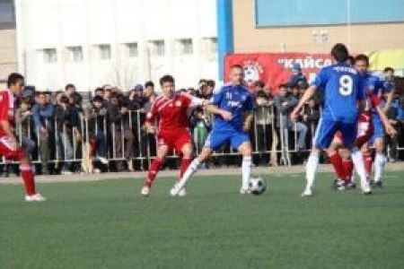 Андрей Тихонов (#11) дважды поразил ворота «Кайсара»