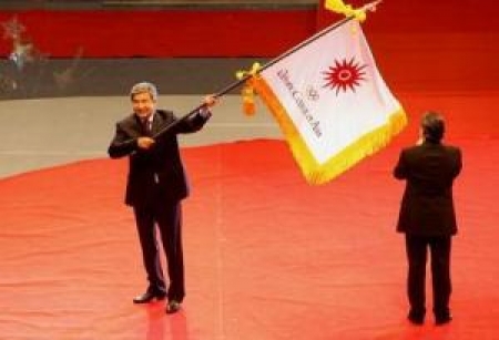 Официальная передаа флага Азиады