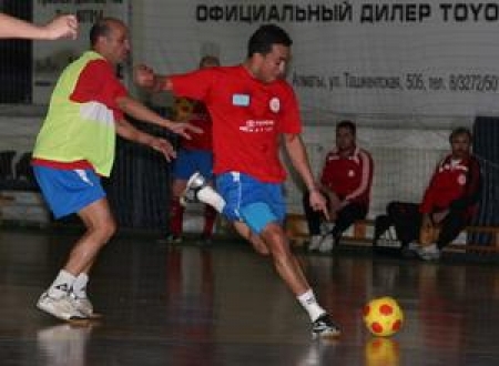 Алматинцы вылетели в Екатеринбург