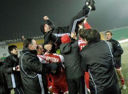 В составе совета нат тренера чемпиона страны