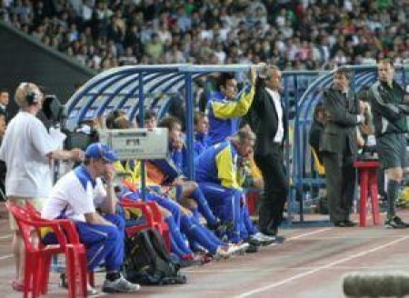 Шторк простоял практически всю встречу