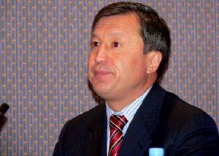 Джаксыбеков заступился за Шторком