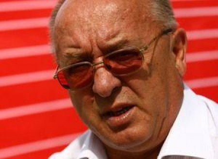 Михайлов оценил уровень казахстанцев