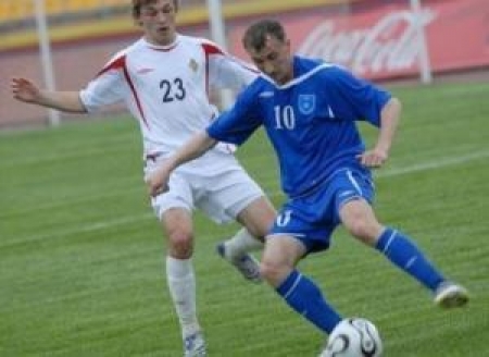 Евгений Аверченко перешел в стан чемпиона