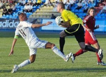 Победы со счетом 2:1 для выхода в четвертьфинал «Локомотиву» не хватило