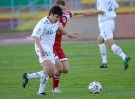 Капитан «Окжетпеса» Серик Досманбетов (N10) должен повести за собой партнеров и в еврокубках