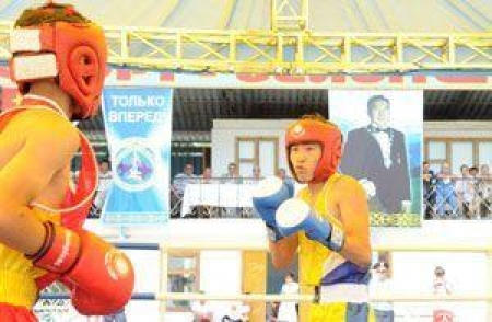 Юные боксеры соревновались за призы Президента