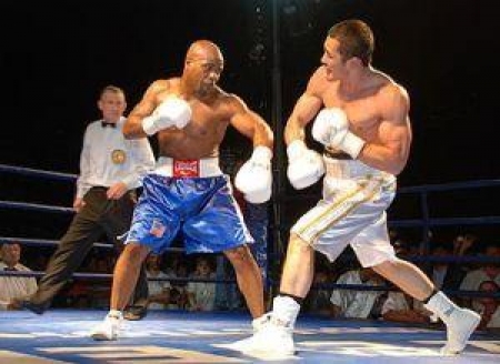 Шуменов готовится к бою