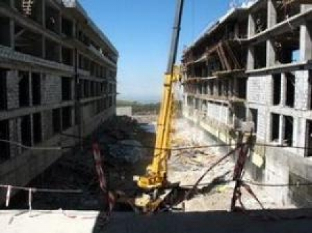 Строительство объектов Азиады продолжается