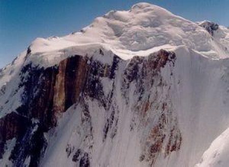 Мраморная стена