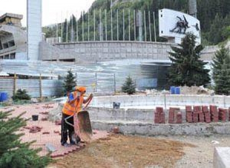 Строительство идет полным ходом