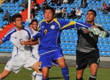 Кенбаев один из тех кто не смог себя реализовать