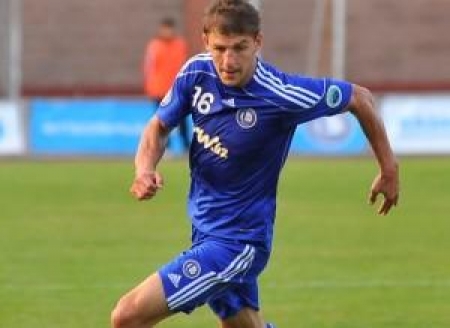 Максим Шацких продолжает забивать и в Казахстане