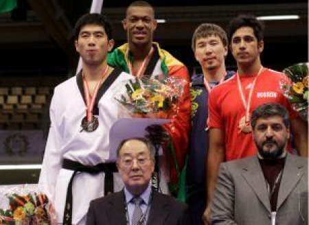 Чилманов на пьедестале