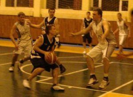 В Петропавловске завершился 2-й тур чемпионата Казахстана по баскетболу среди мужских команд высшей лиги