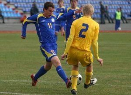 Дома казахстанская молодежь сыграла достойней