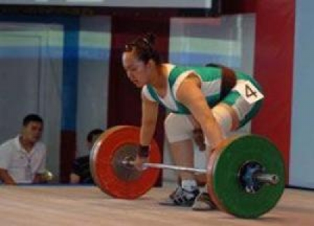 В тяжелой атлетике каахстанцы побеждают